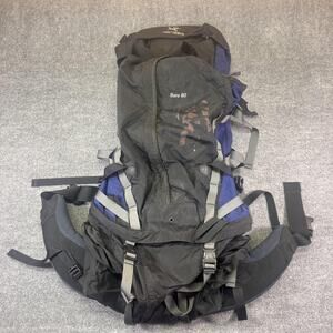 backpack laptop and camera Sakk Gear Everyday Slimpak 28L Camera Backpack